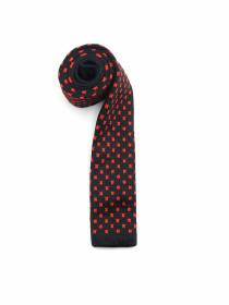 Вязаный галстук черного цвета в красный крупный горох