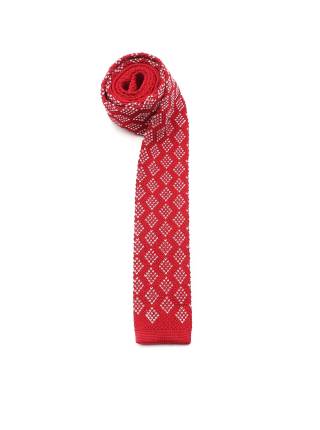 Вязаный галстук красного цвета в белый ромб