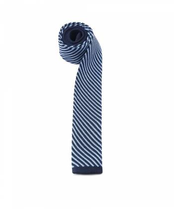 Вязаный галстук темно-синего цвета в голубую полоску