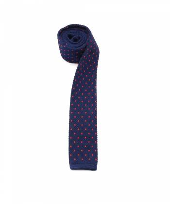 Вязаный галстук темно-синего цвета в красный большой горошек