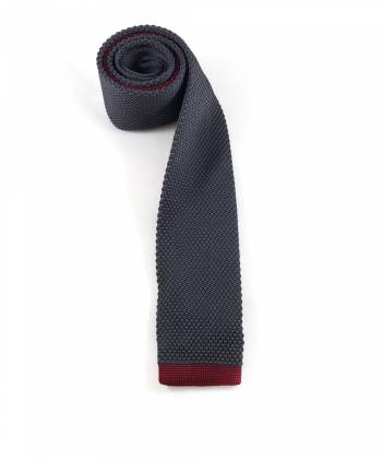 Вязаный галстук темно-серый с бордовой полоской на конце