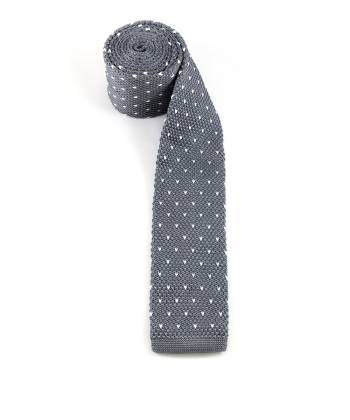 Вязаный галстук серого цвета в белый горошек